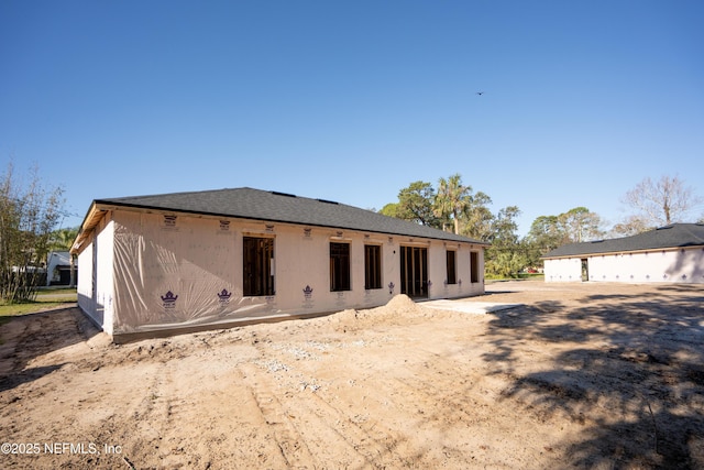 view of front of house featuring a patio