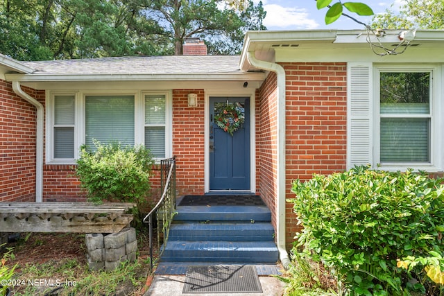 view of property entrance