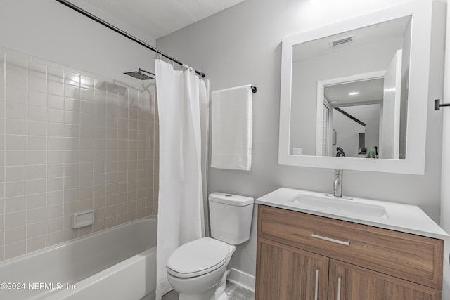 9360 Craven Rd Unit 504, Jacksonville, FL 32257 - full bath featuring toilet, vanity, shower / bath combo, baseboards, and visible vents
