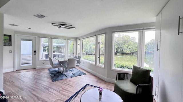 view of sunroom / solarium