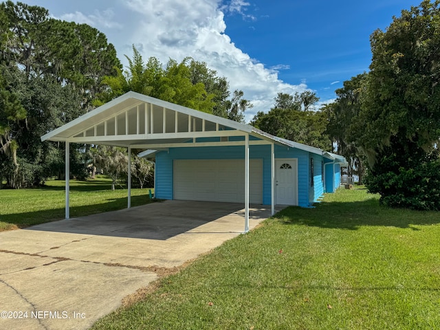 exterior space featuring a front yard and a carport