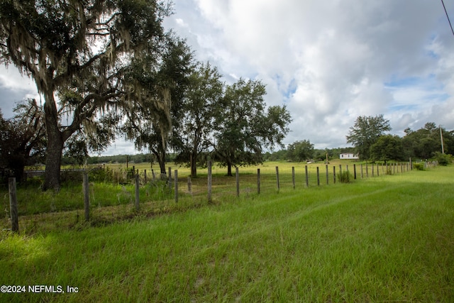 Listing photo 3 for 7670 Bundy Lake Rd, Keystone Heights FL 32656