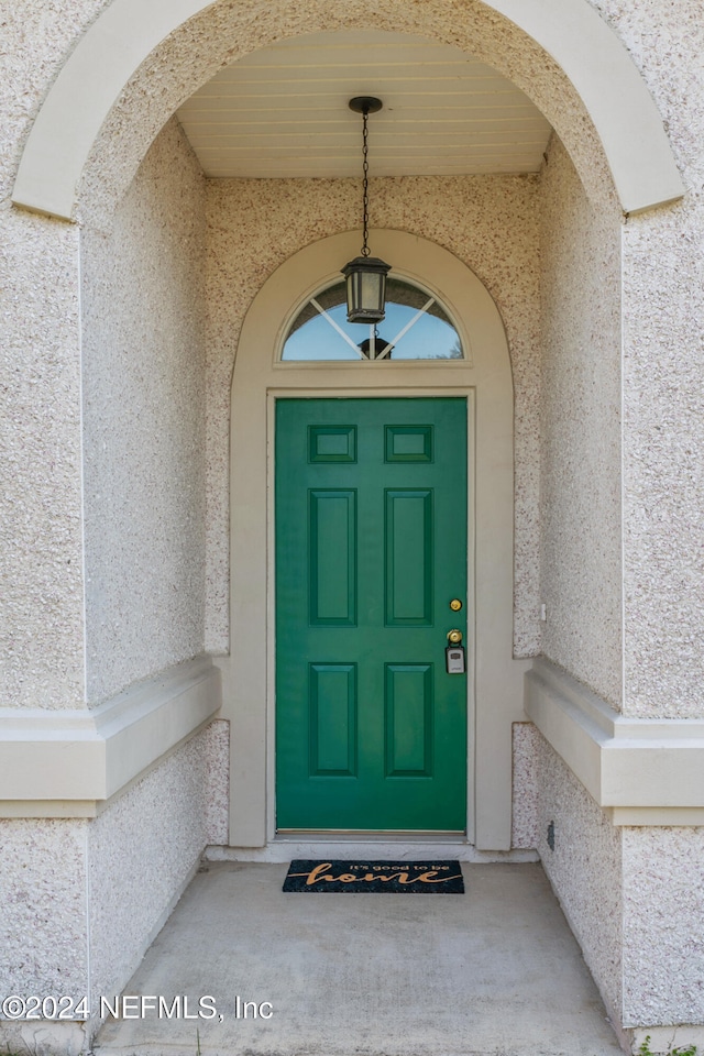 view of property entrance