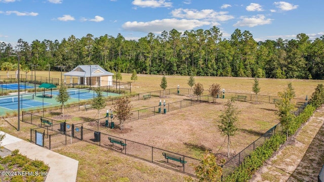 birds eye view of property featuring a rural view