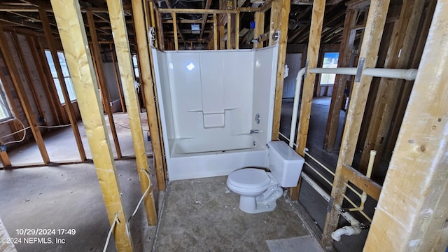 bathroom featuring toilet