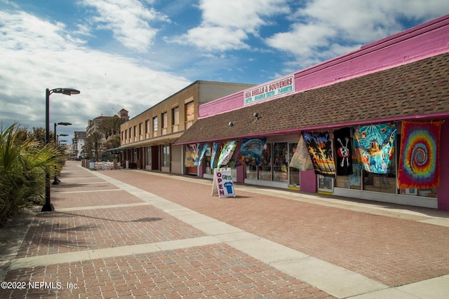 view of surrounding community