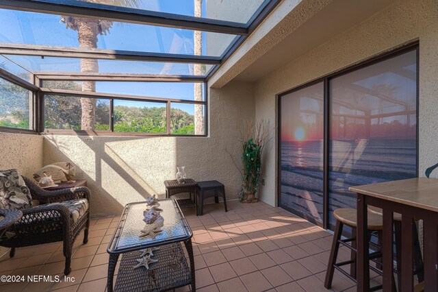 sunroom featuring a healthy amount of sunlight