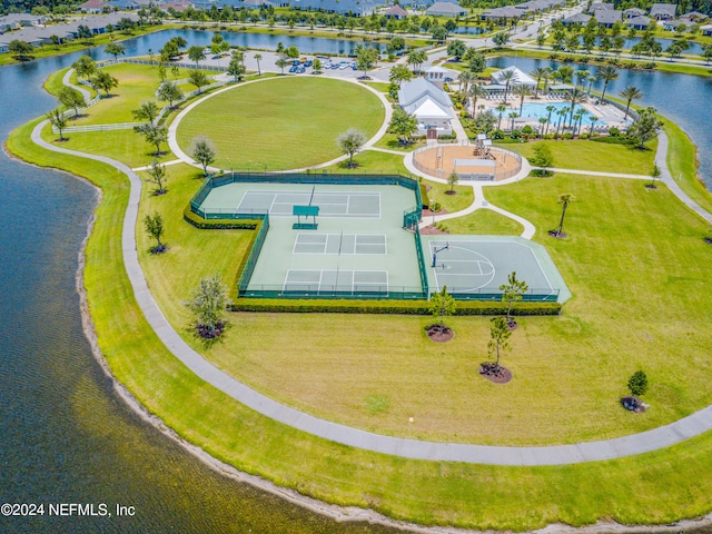 bird's eye view featuring a water view