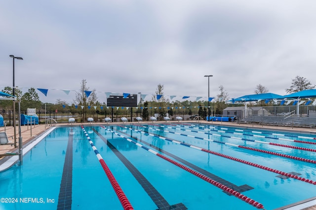 view of swimming pool