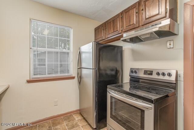 kitchen featuring appliances with stainless steel finishes