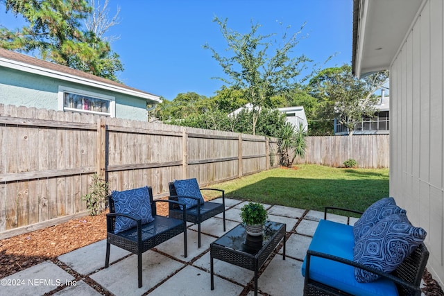 view of patio / terrace featuring outdoor lounge area