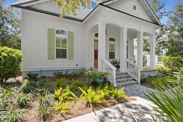 view of front of house with a porch