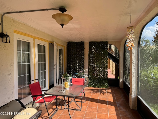 view of sunroom / solarium