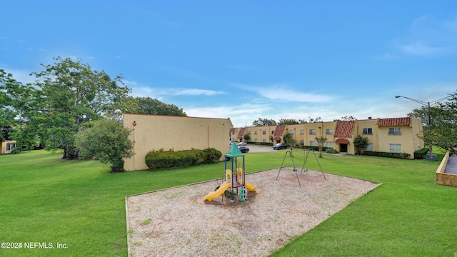 view of yard featuring a playground