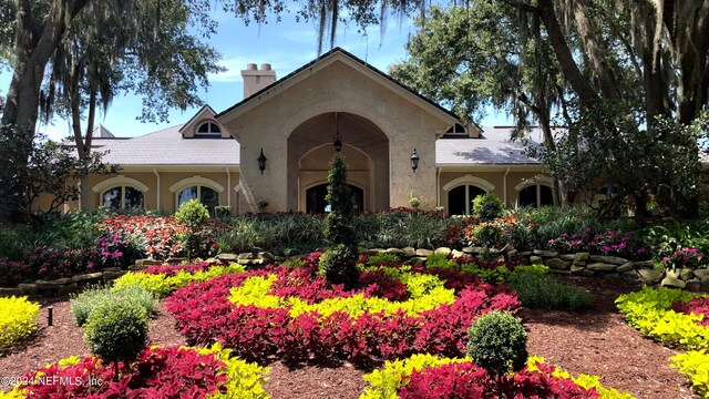 view of front of house