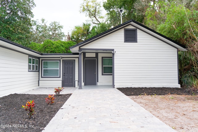 view of front of home