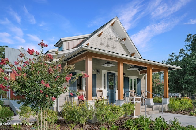 view of front of home with covered porch