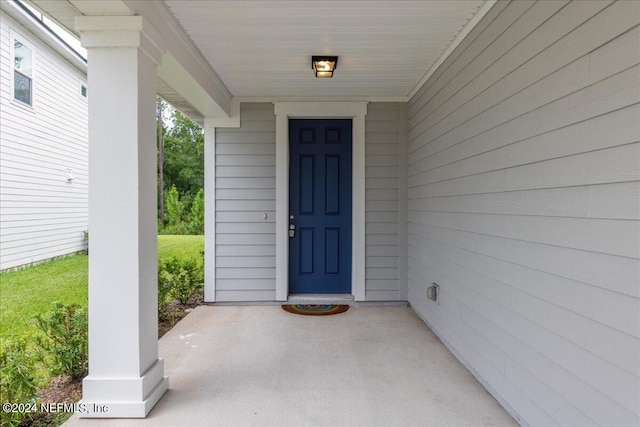 view of entrance to property