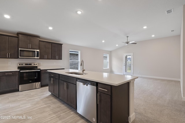 3141 Forest View Ln, Green Cove Springs, FL 32043 - photo 4