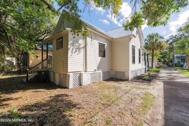 view of side of property