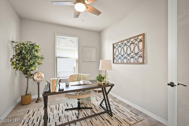 10988 Town View Dr, Jacksonville, FL 32256 - photo 6