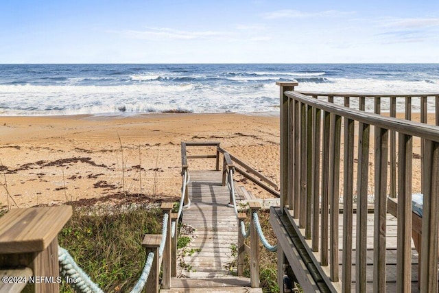 2807 S Ponte Vedra Blvd, Ponte Vedra Beach, FL 32082 - view of property's community with view of water and beach