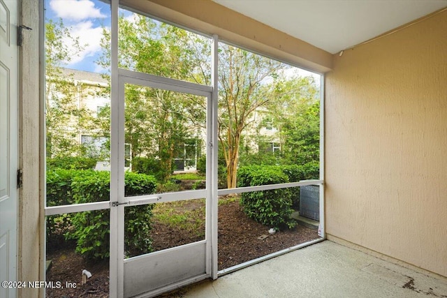 view of unfurnished sunroom