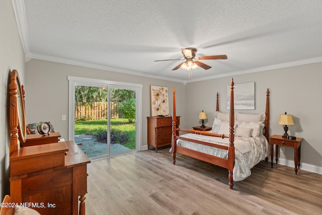 bedroom with access to outside, light hardwood / wood-style flooring, a textured ceiling, and ceiling fan