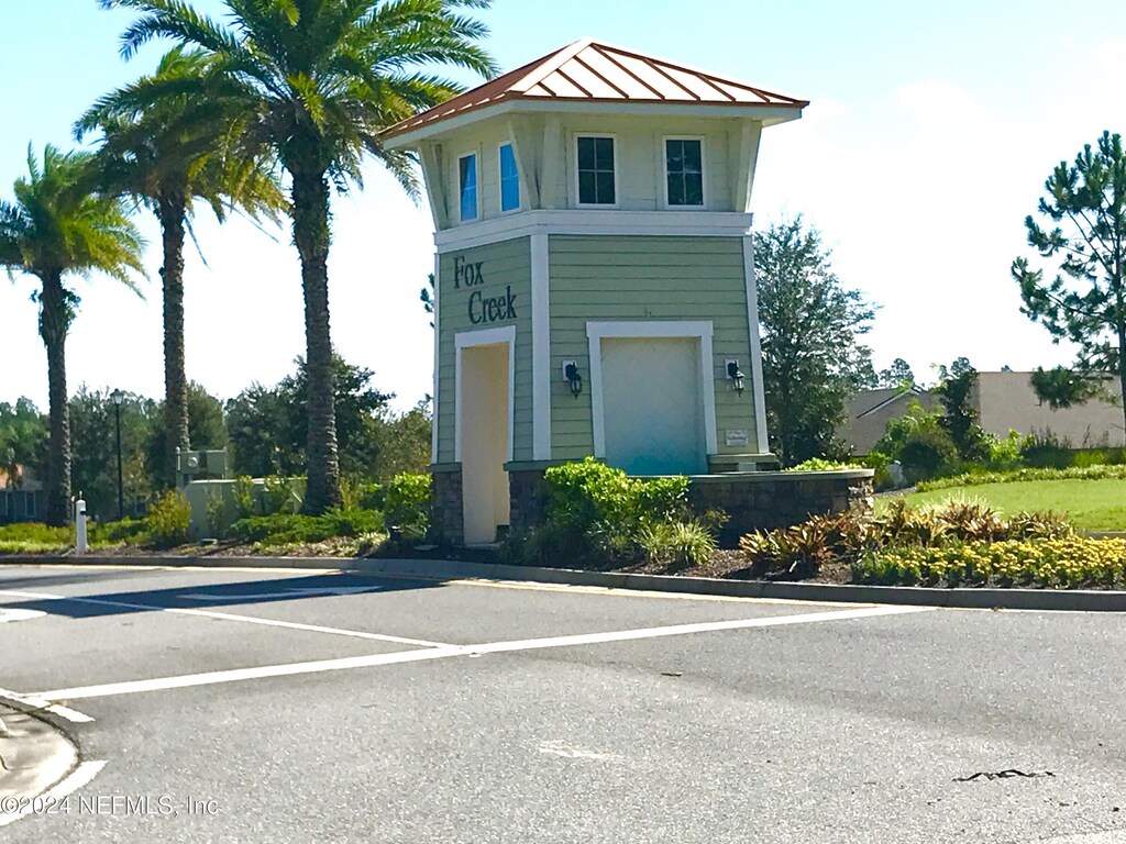 10115 Andean Fox Dr, Jacksonville, FL 32222 - photo 1