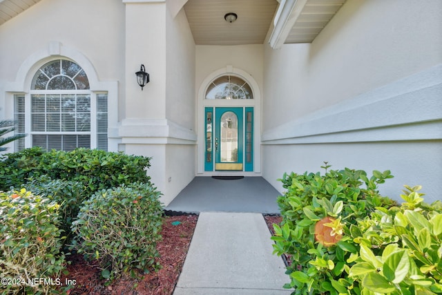 view of property entrance