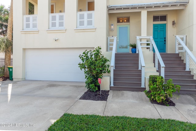 view of front of house with a garage