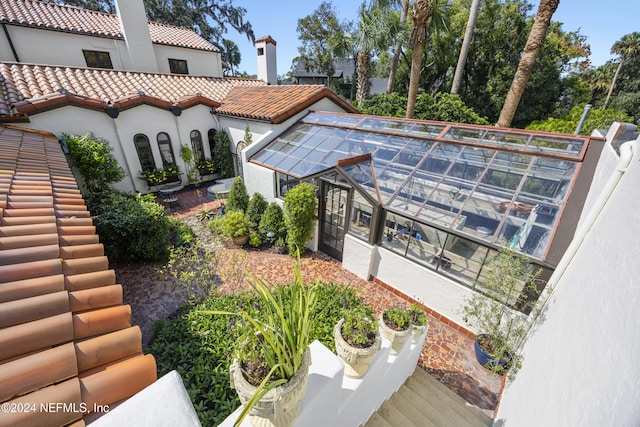 exterior space featuring a lanai