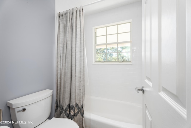 13601 Emerald Cove Ct, Jacksonville, FL 32225 - bathroom with shower / tub combo with curtain and toilet