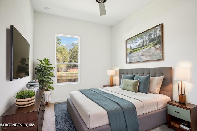 bedroom featuring ceiling fan