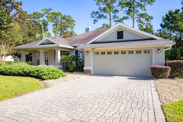 view of front facade with a garage