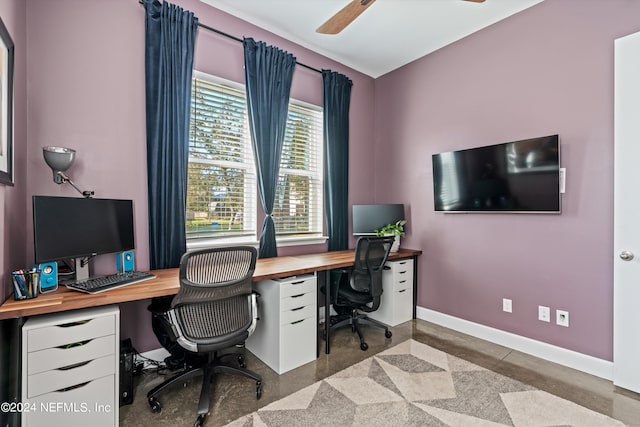 office area featuring ceiling fan