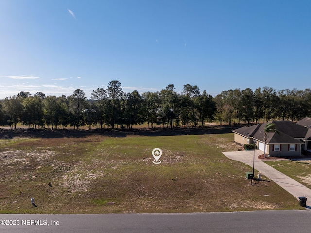 Listing photo 3 for 6249 Blue Marlin Dr, Keystone Heights FL 32656