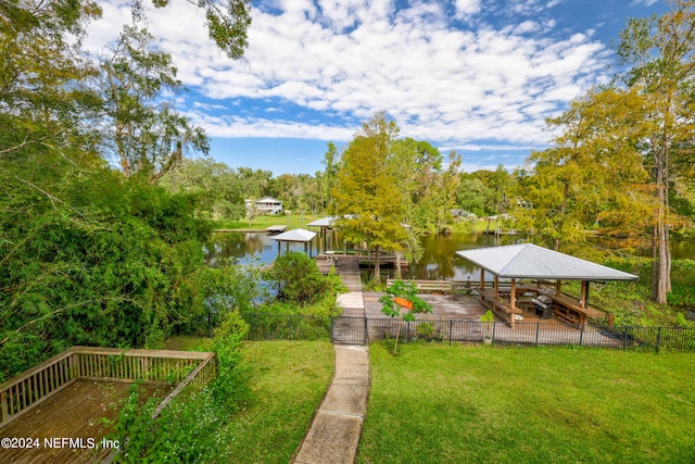 view of yard with a water view