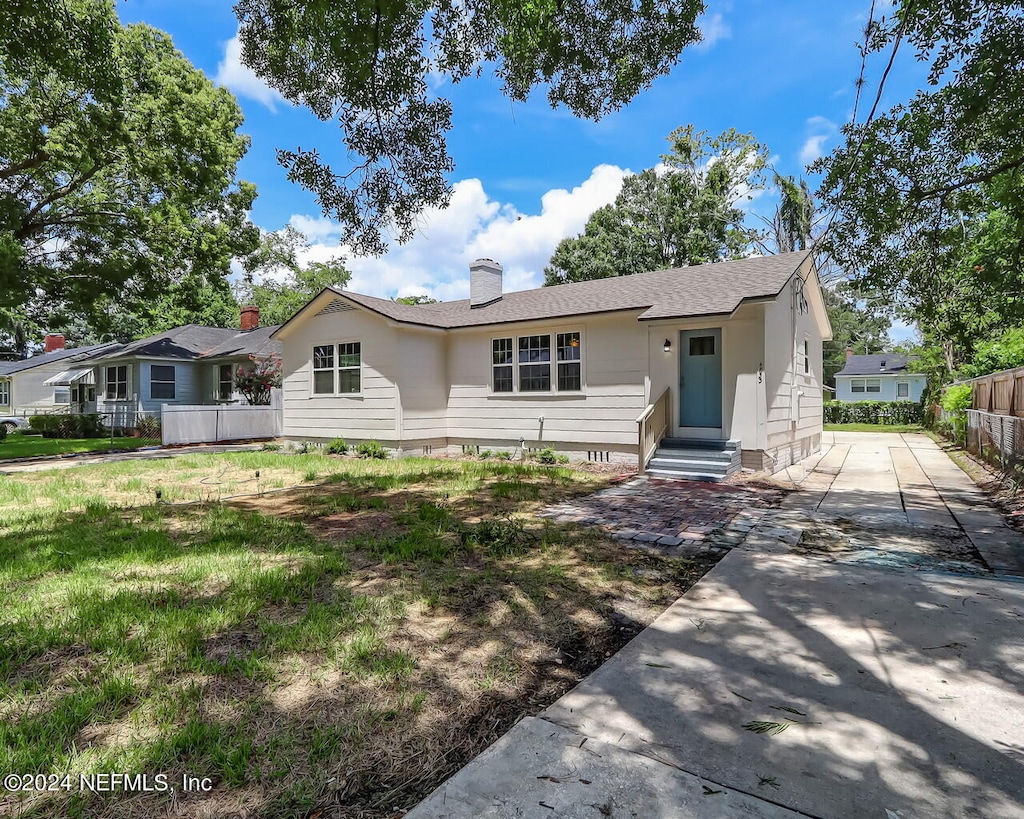 view of single story home