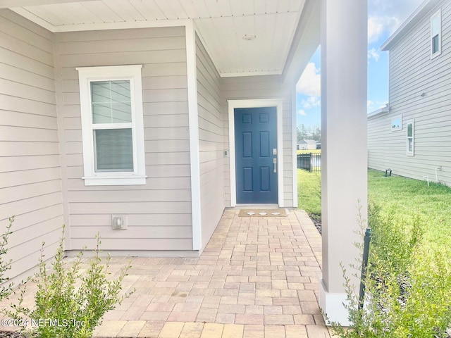 view of entrance to property