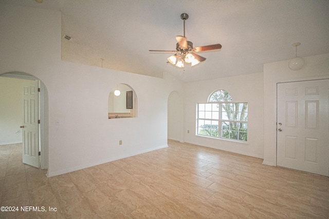 spare room with ceiling fan