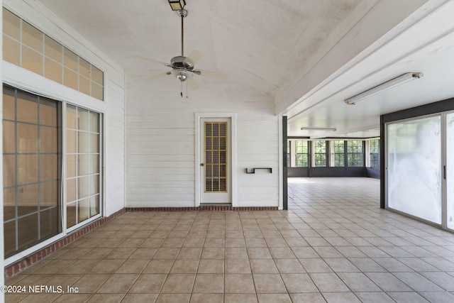 view of patio featuring ceiling fan