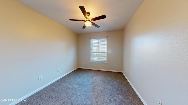 unfurnished room with carpet floors and ceiling fan