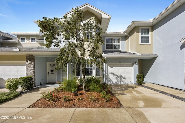 view of front of house featuring a garage