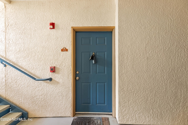 view of property entrance