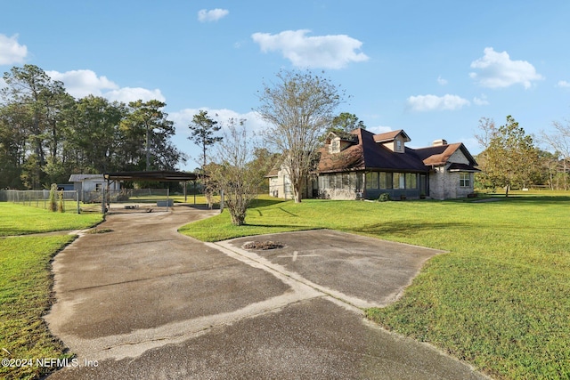 view of yard with a carport