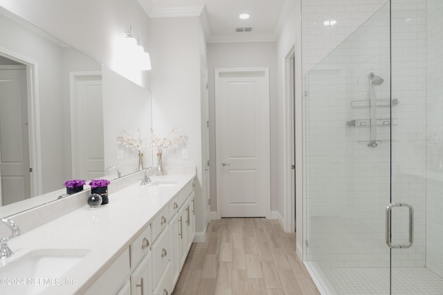 95 Caribbean Pl, Saint Johns, FL 32259 - full bath featuring a sink, a shower stall, wood finished floors, and visible vents