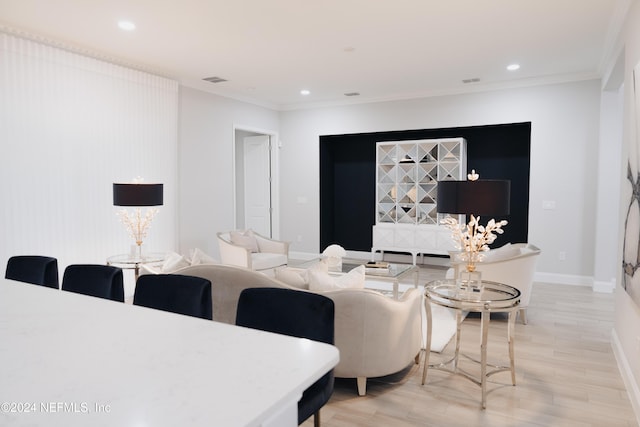 95 Caribbean Pl, Saint Johns, FL 32259 - living room featuring recessed lighting, baseboards, ornamental molding, and light wood-type flooring