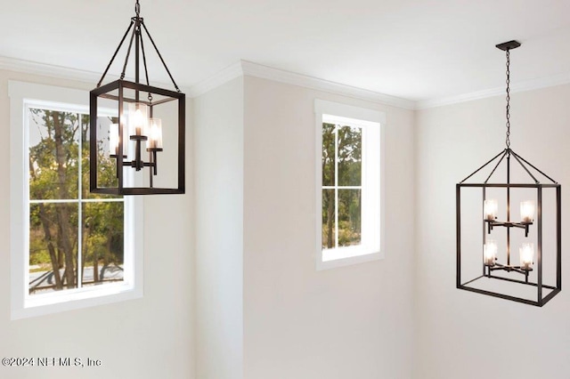 96613 Bay View Dr, Fernandina Beach, FL 32034 - detailed view of a chandelier and ornamental molding