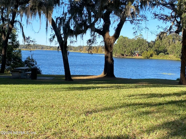 view of water feature